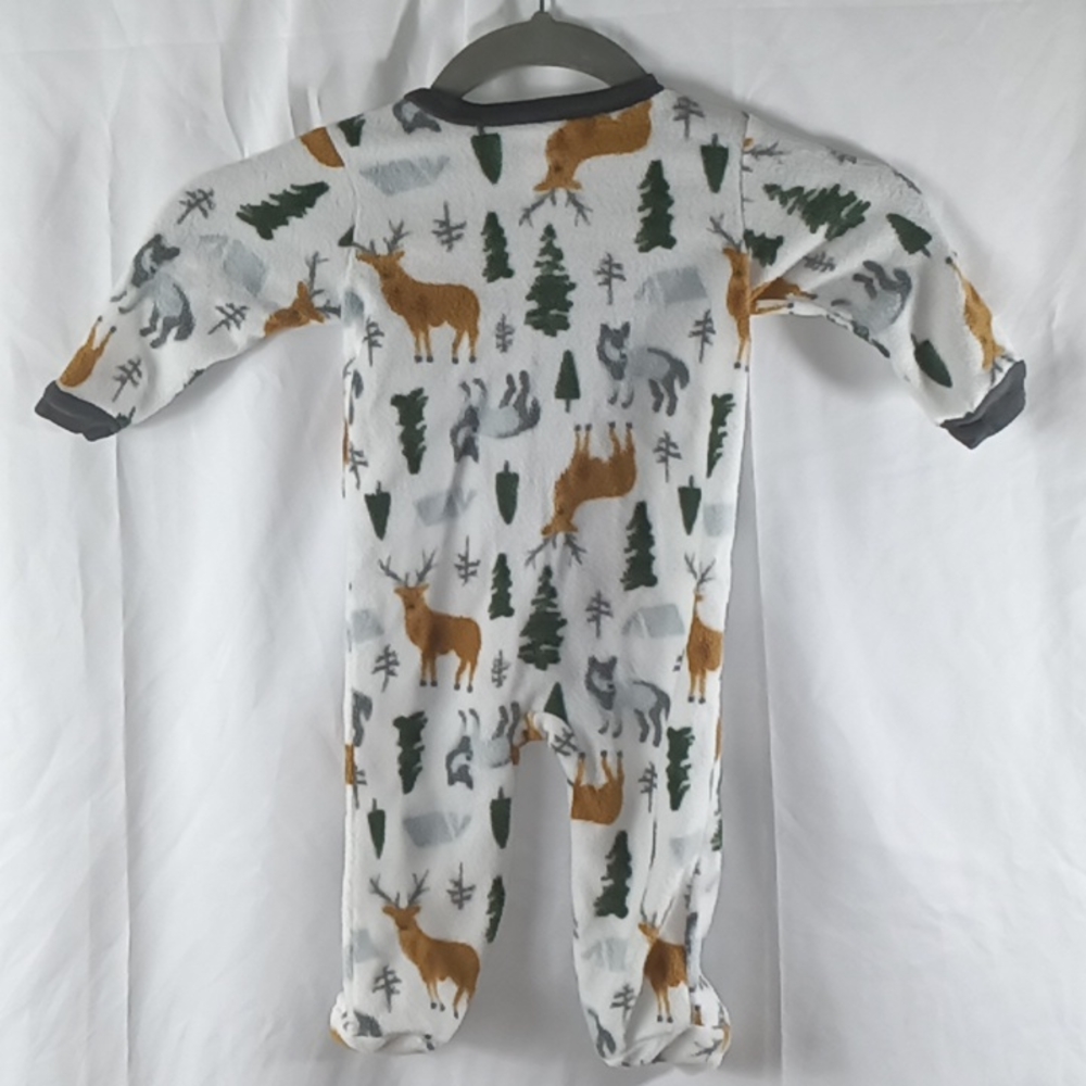 Boys pajamas size 3-6 months - Picture 2 of 2